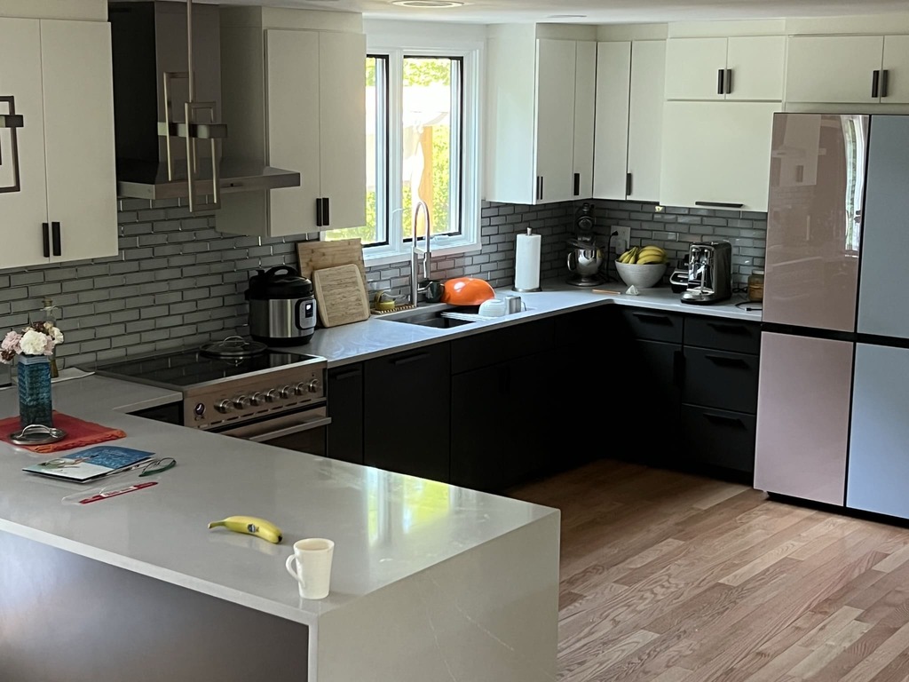 Contemporary Kitchen with Island and Subway Tile