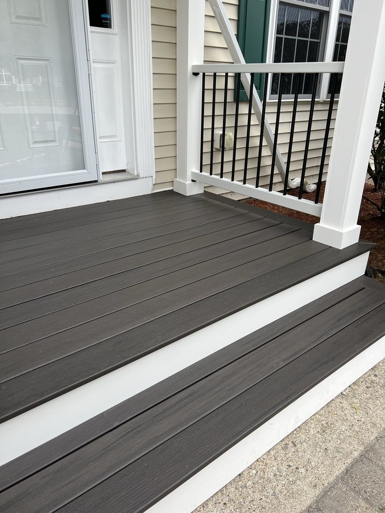 Dark Composite Deck with White and Black Railings